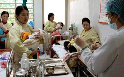 Không để sởi lây lan trong cộng đồng ảnh 1